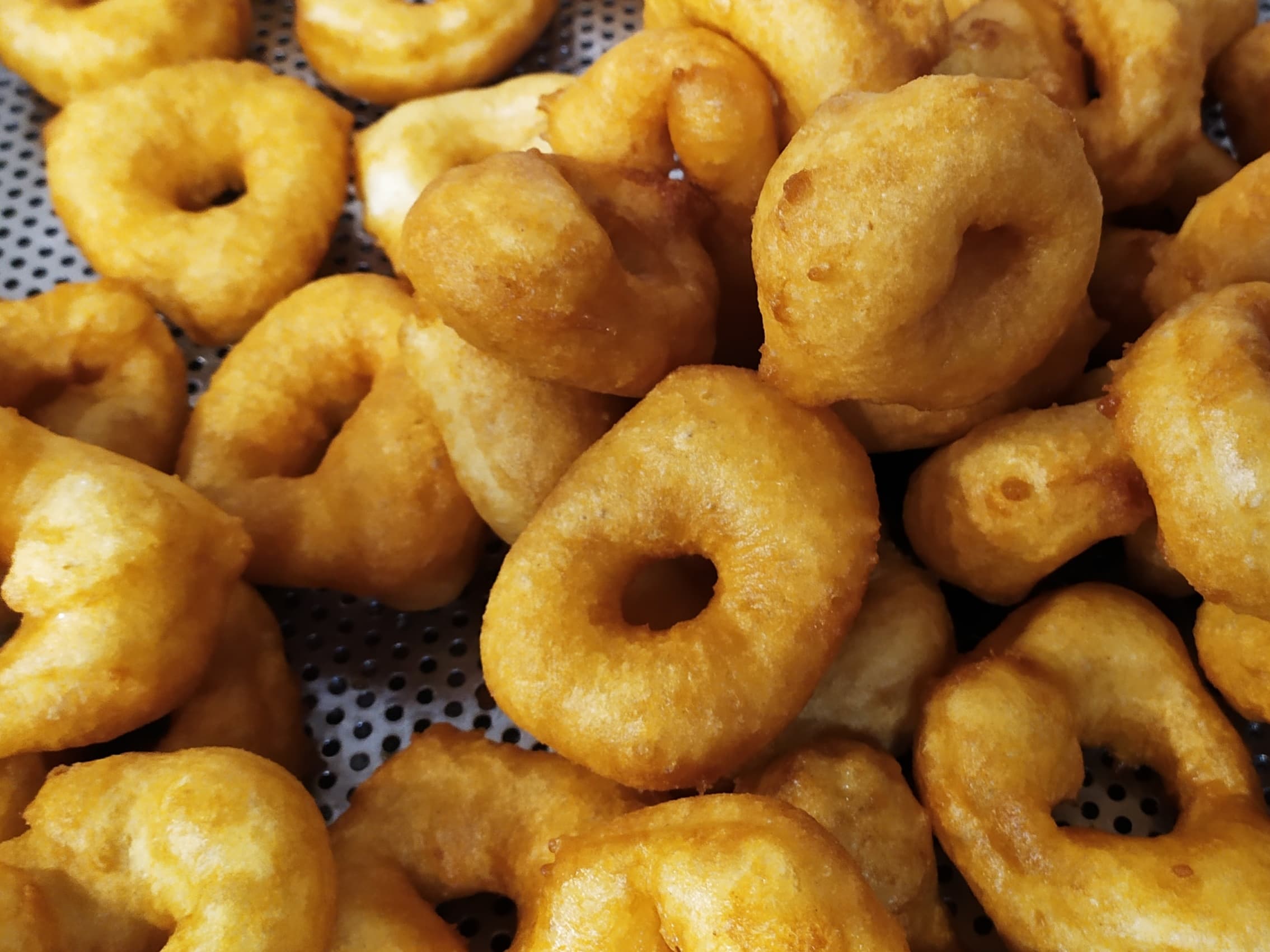 Buñuelos recién fritos — Churrería Susi